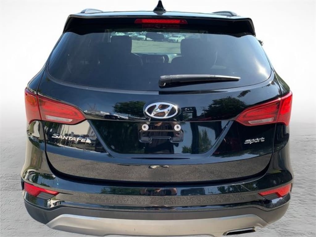Used 2018 Hyundai Santa Fe Sport 2.4L SUV