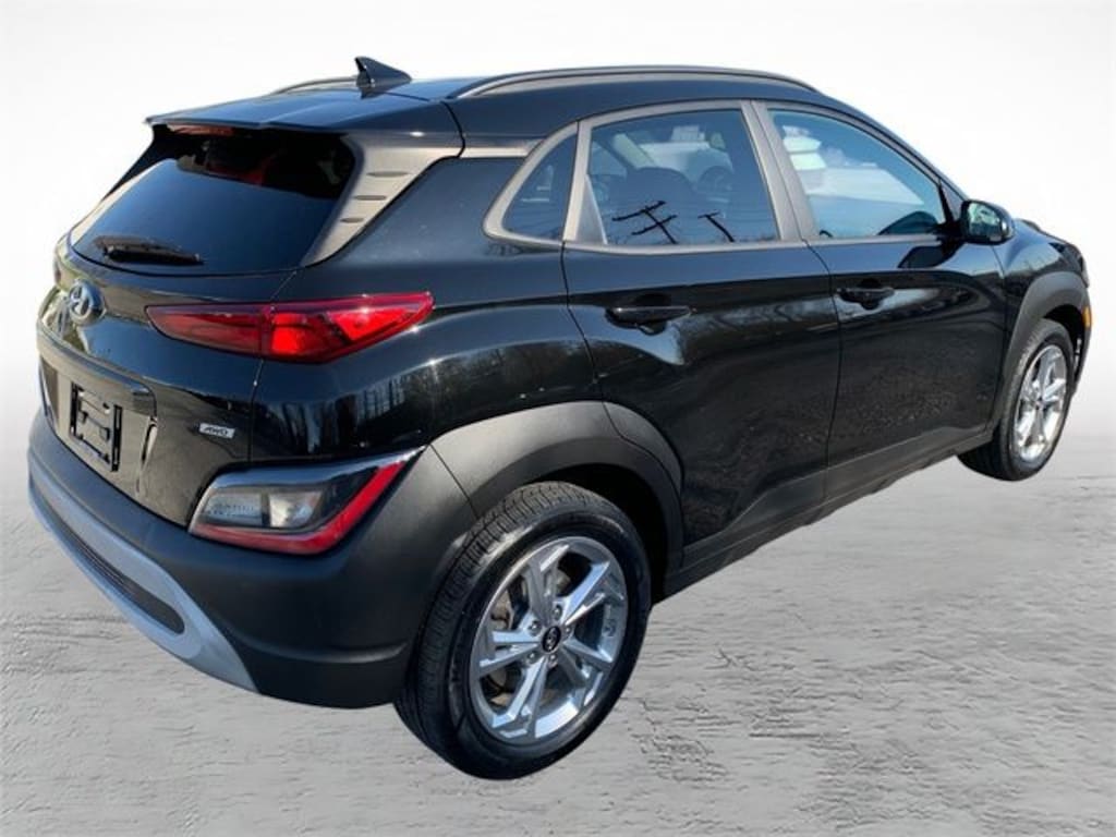 Used 2022 Hyundai Kona SEL SUV
