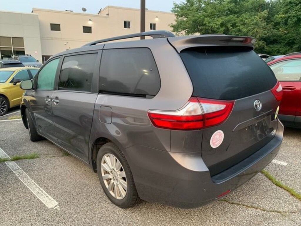 Used 2017 Toyota Sienna Van
