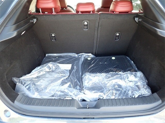 2025 Mazda CX-30 2.5 S Carbon photo 4