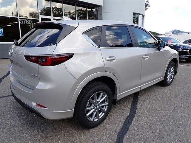 2025 Mazda CX-5 2.5 S Preferred photo 2
