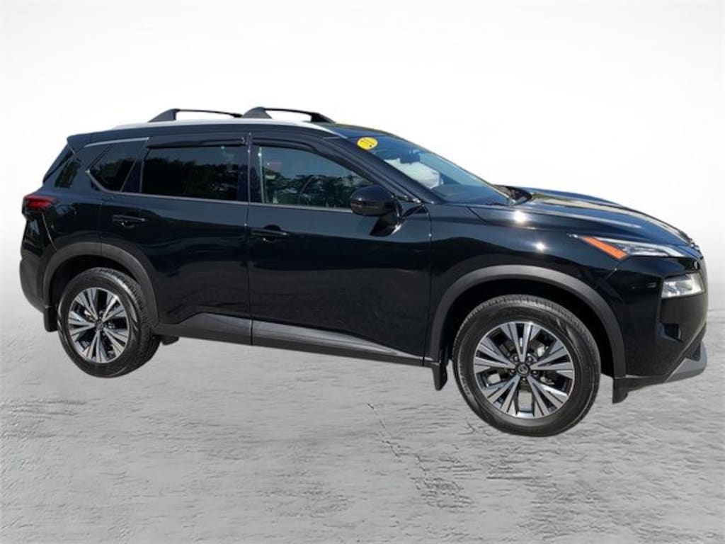 Used 2021 Nissan Rogue SV SUV
