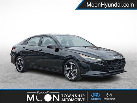 2023 Hyundai Elantra SEL Sedan