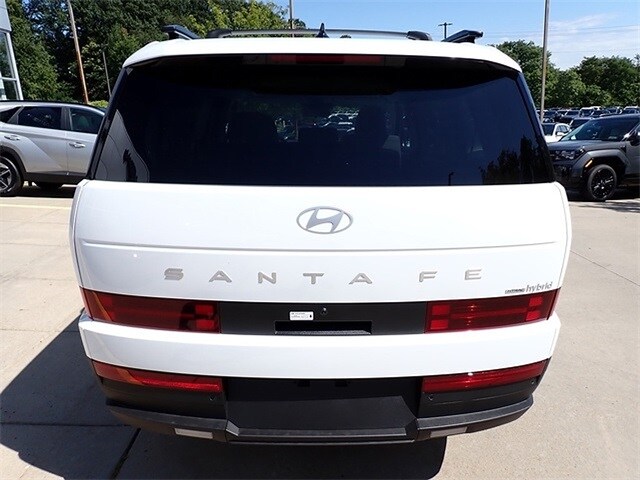2026 Hyundai Santa Fe SEL photo 3