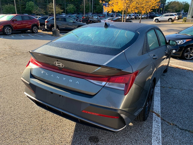 Used 2026 Hyundai Elantra SEL Sport Sedan