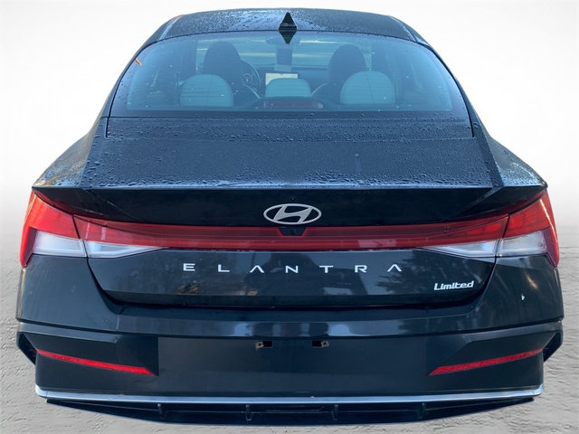 Used 2025 Hyundai Elantra Limited Sedan