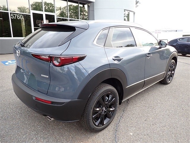 2025 Mazda CX-30 2.5 S Carbon photo 2