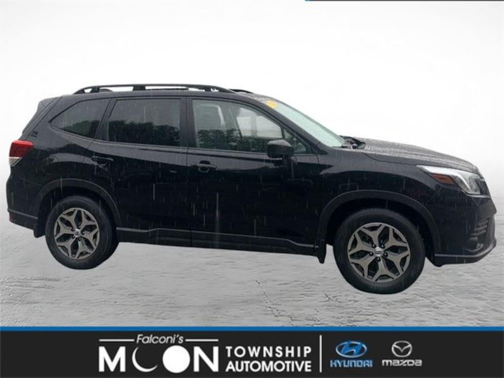 Used 2024 Subaru Forester Premium SUV