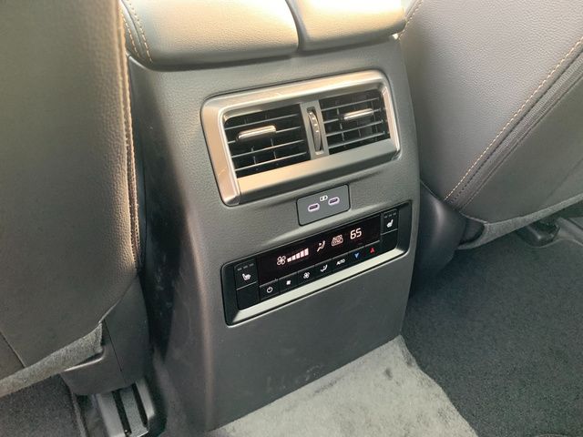 2026 Mazda CX-90 Premium Package - Photo 13