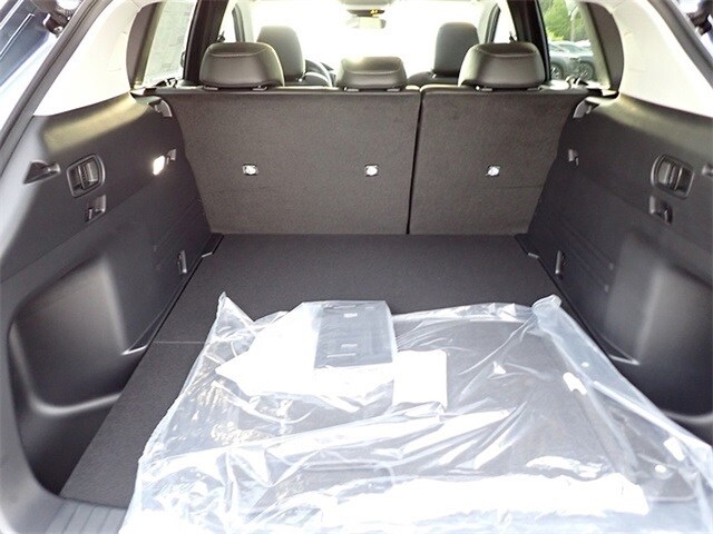 2025 Mazda CX-50 2.5 S Premium photo 4
