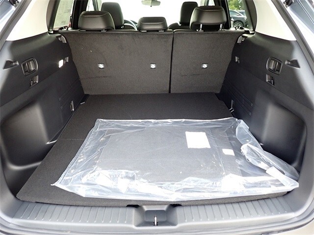 2025 Mazda CX-50 2.5 Select photo 4