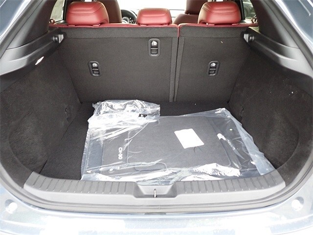 2025 Mazda CX-30 2.5 S Carbon photo 4