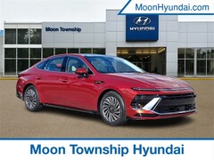 2026 Hyundai Sonata Hybrid SEL Sedan