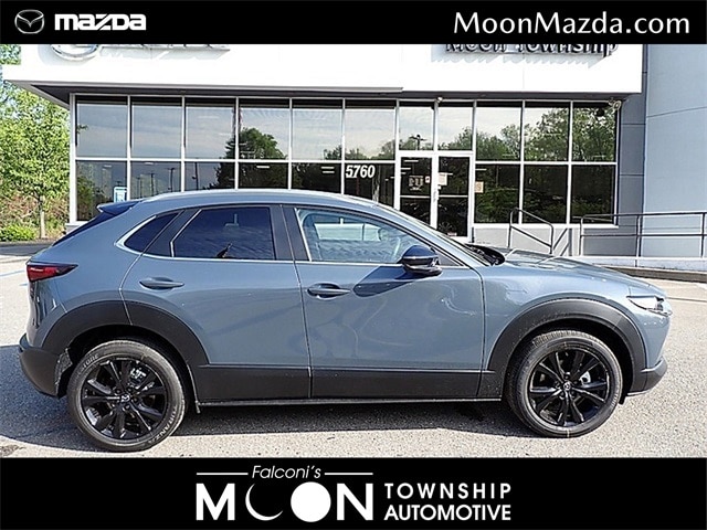 2025 Mazda CX-30 Carbon Edition's photo