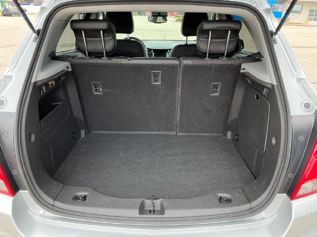 2022 Chevrolet Trax LT - Photo 14