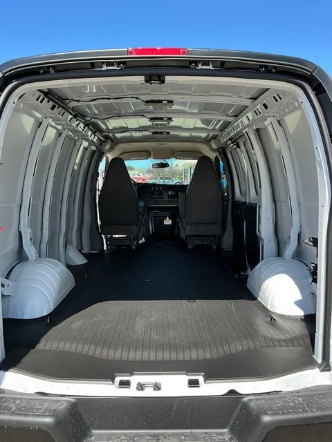 2026 Chevrolet Express Cargo Work Van - Photo 14