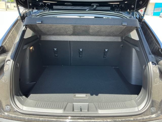 2026 Chevrolet Trax LT - Photo 16
