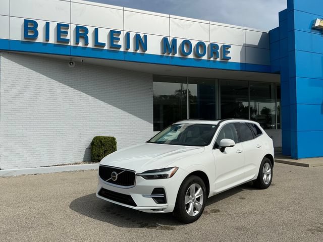  2022 Volvo XC60 B5 Momentum AWD   