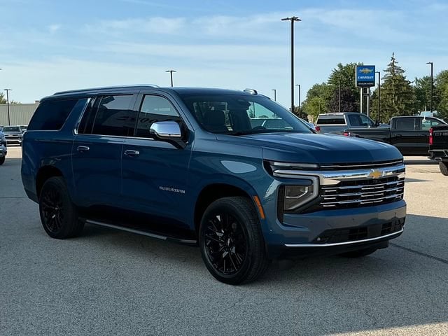 2025 Chevrolet Suburban Premier - Photo 17
