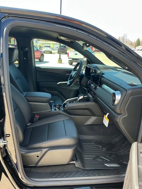 2026 Chevrolet Colorado LT - Photo 10