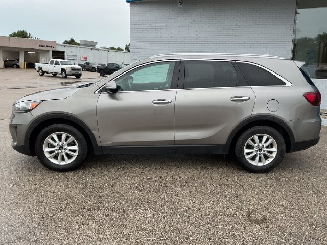 Used 2019 Kia Sorento LX with VIN 5XYPGDA55KG454611 for sale in Sebewaing, MI