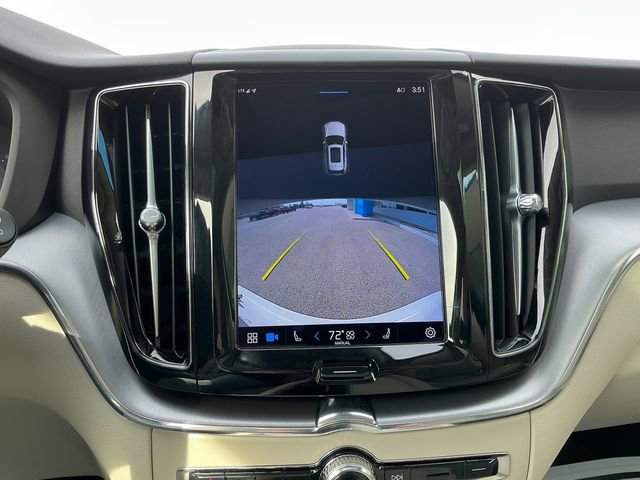 2022 Volvo XC60 Momentum - Photo 9
