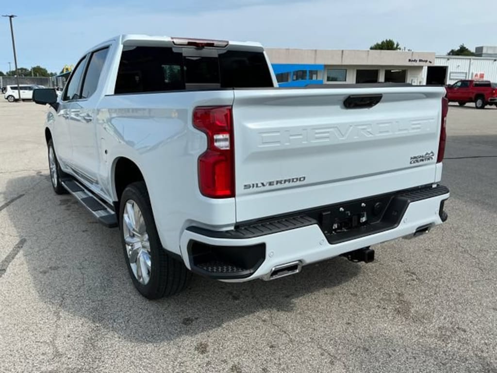 New 2026 Chevrolet Silverado 1500 High Country Truck