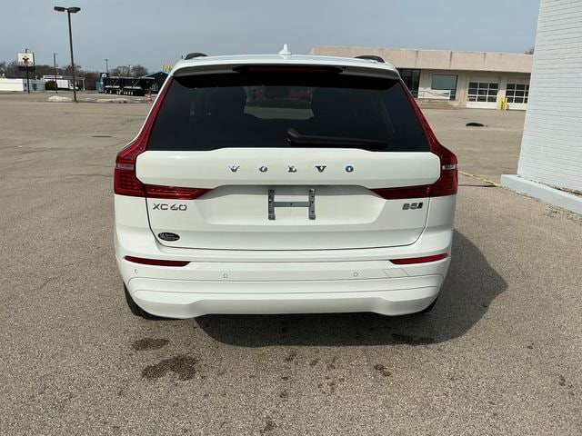 2022 Volvo XC60 Momentum - Photo 20