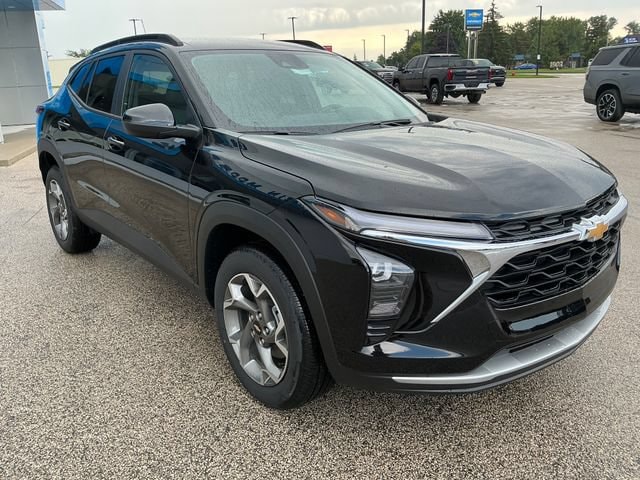 2026 Chevrolet Trax LT - Photo 19