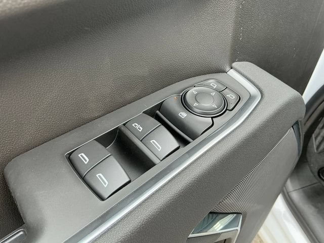 2026 Chevrolet Silverado 1500 LT - Photo 7