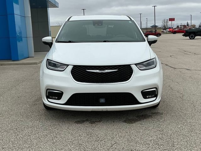 2023 Chrysler Pacifica Touring - Photo 16