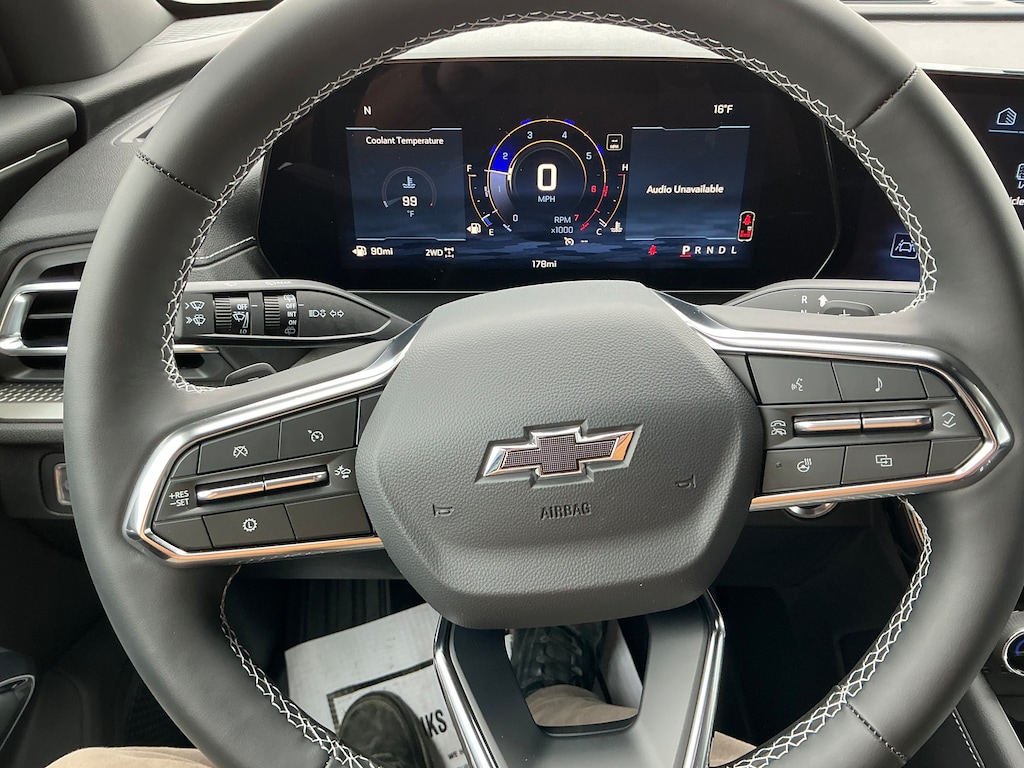 New 2026 Chevrolet Traverse LT SUV