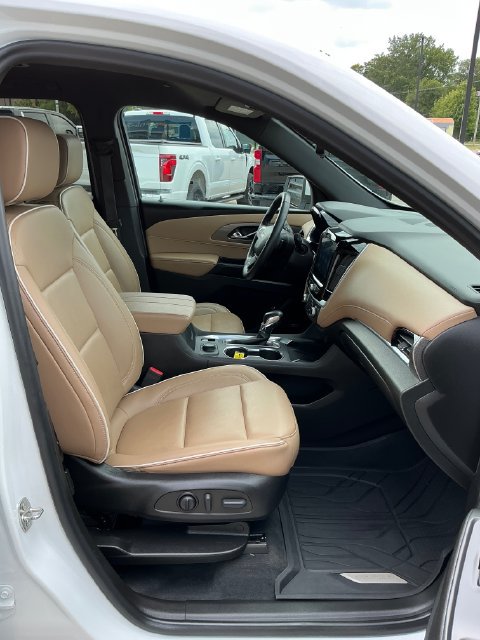 2022 Chevrolet Traverse Premier - Photo 13