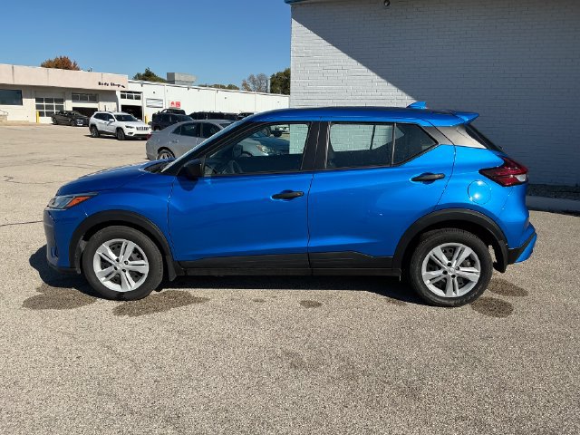 Used 2024 Nissan Kicks S with VIN 3N1CP5BV8RL536275 for sale in Sebewaing, MI
