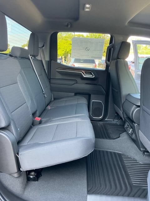 2026 Chevrolet Silverado 1500 LT - Photo 13