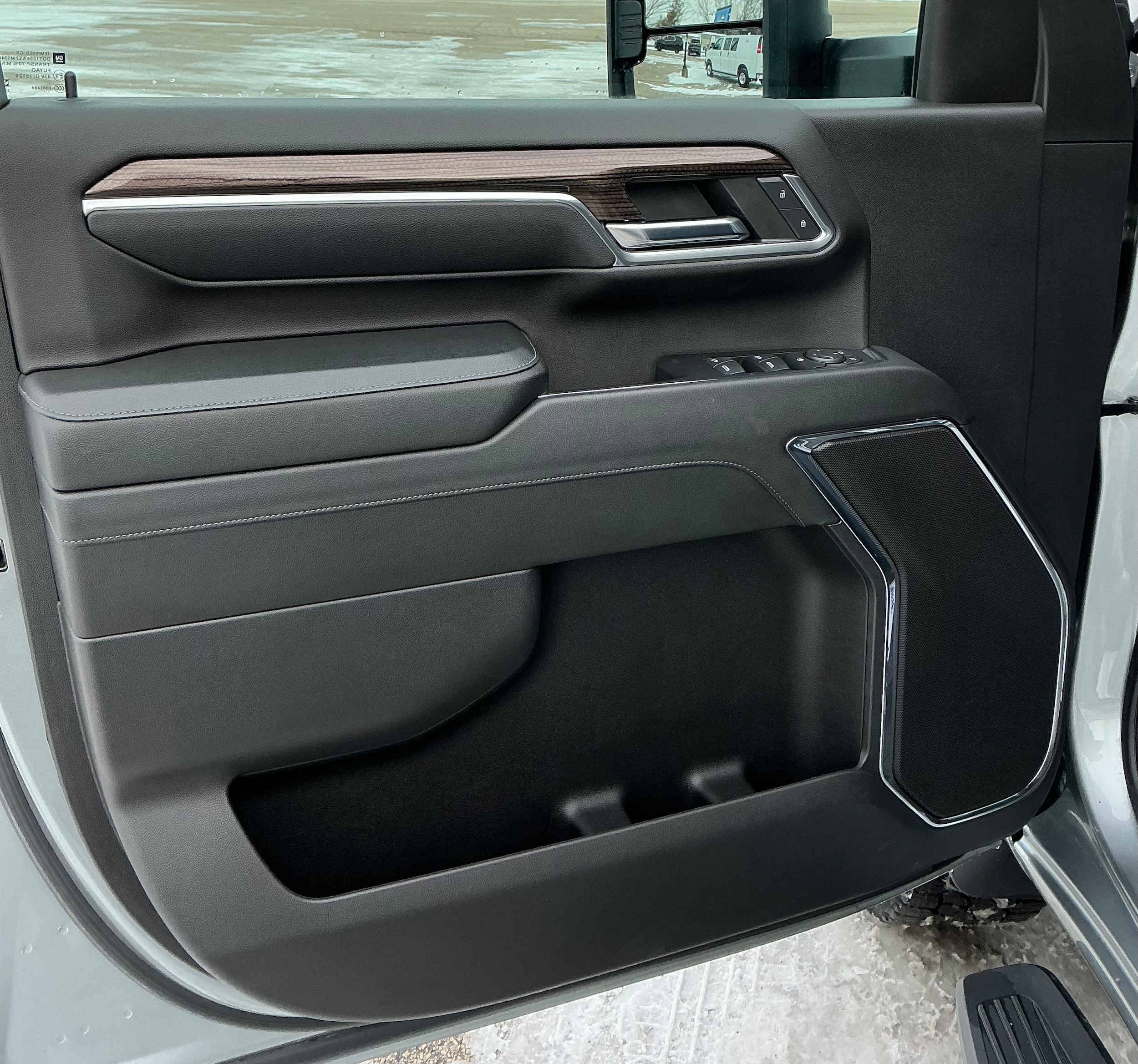 2024 Chevrolet Silverado 2500HD LT - Photo 23
