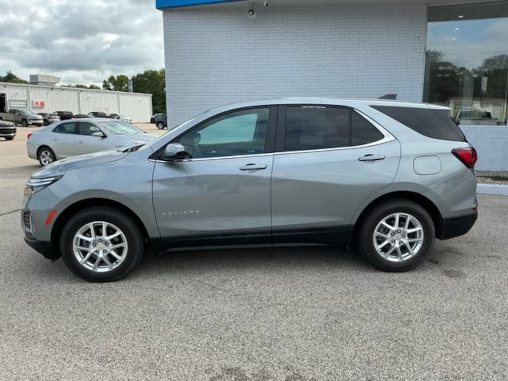 Used 2024 Chevrolet Equinox LT SUV