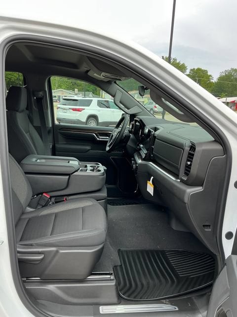 2026 Chevrolet Silverado 1500 LT - Photo 14