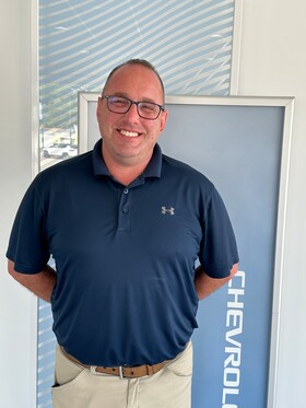Staff member Randy Brit from ID_21ff78