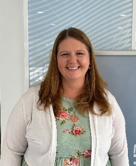 Staff member Cindy Prill from ID_89b3e3
