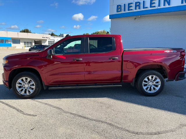 Used 2020 Chevrolet Silverado 1500 Custom with VIN 1GCPYBEK2LZ179249 for sale in Sebewaing, MI