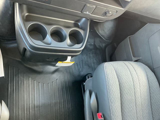 2026 Chevrolet Express Cargo Work Van - Photo 10