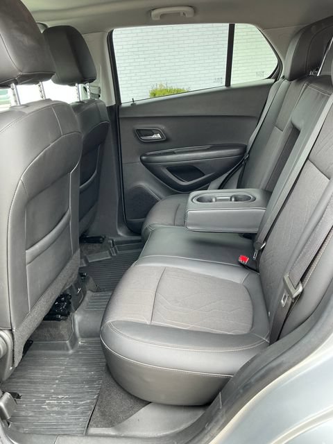 2022 Chevrolet Trax LT - Photo 12