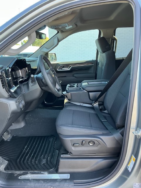 2026 Chevrolet Silverado 1500 LT - Photo 10