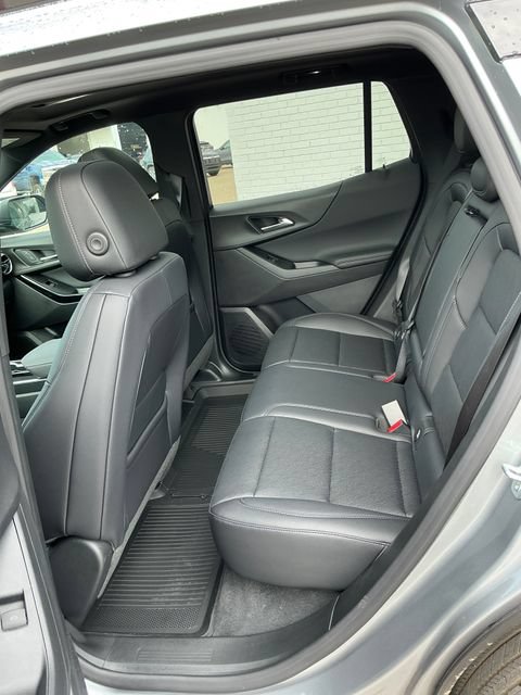 2027 Chevrolet Equinox LT - Photo 17