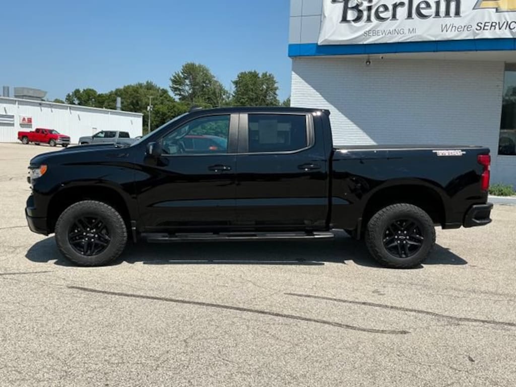 Used 2024 Chevrolet Silverado 1500 LT Trail Boss Truck Crew Cab
