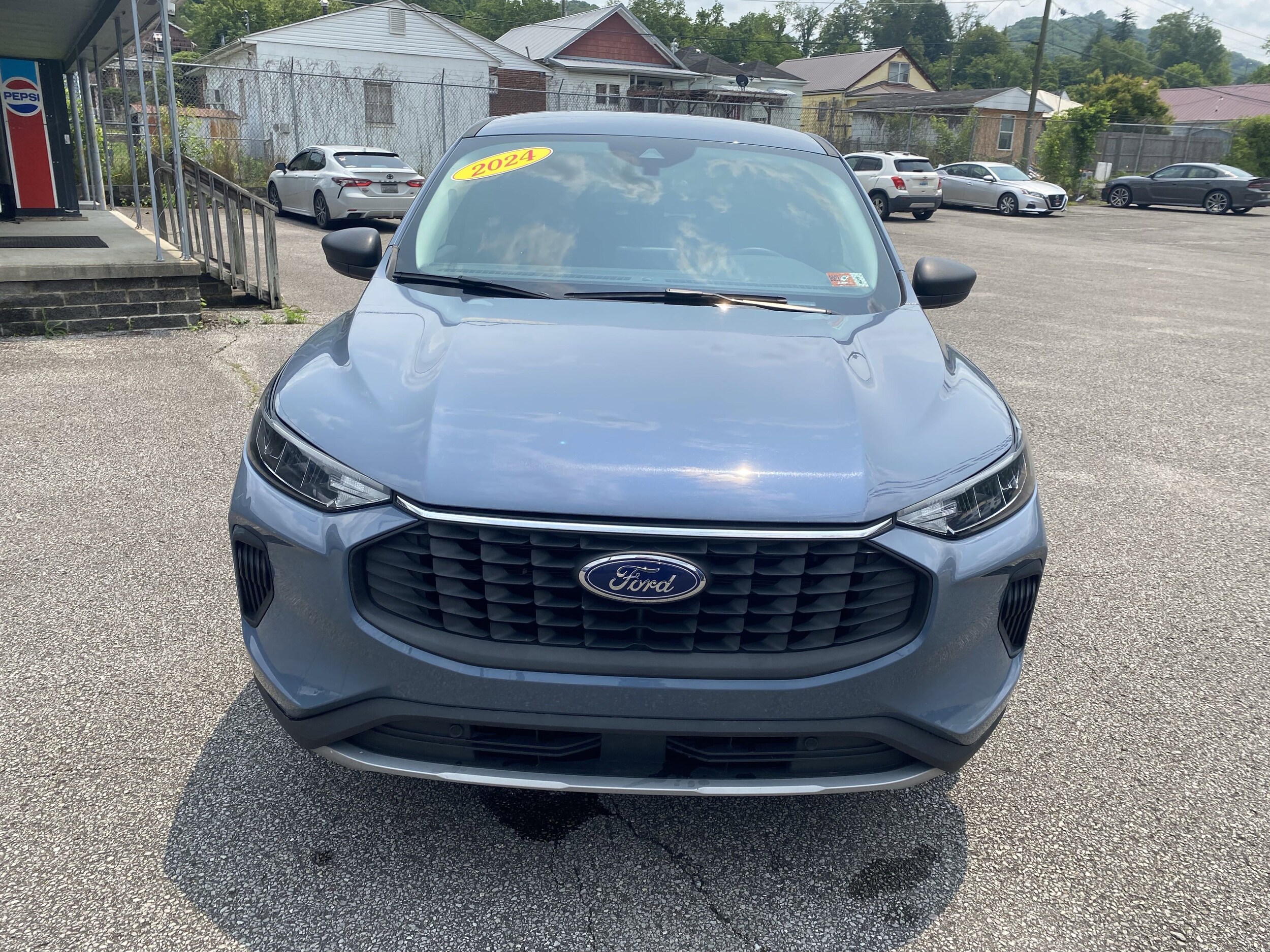 2024 Ford Escape Active photo 2