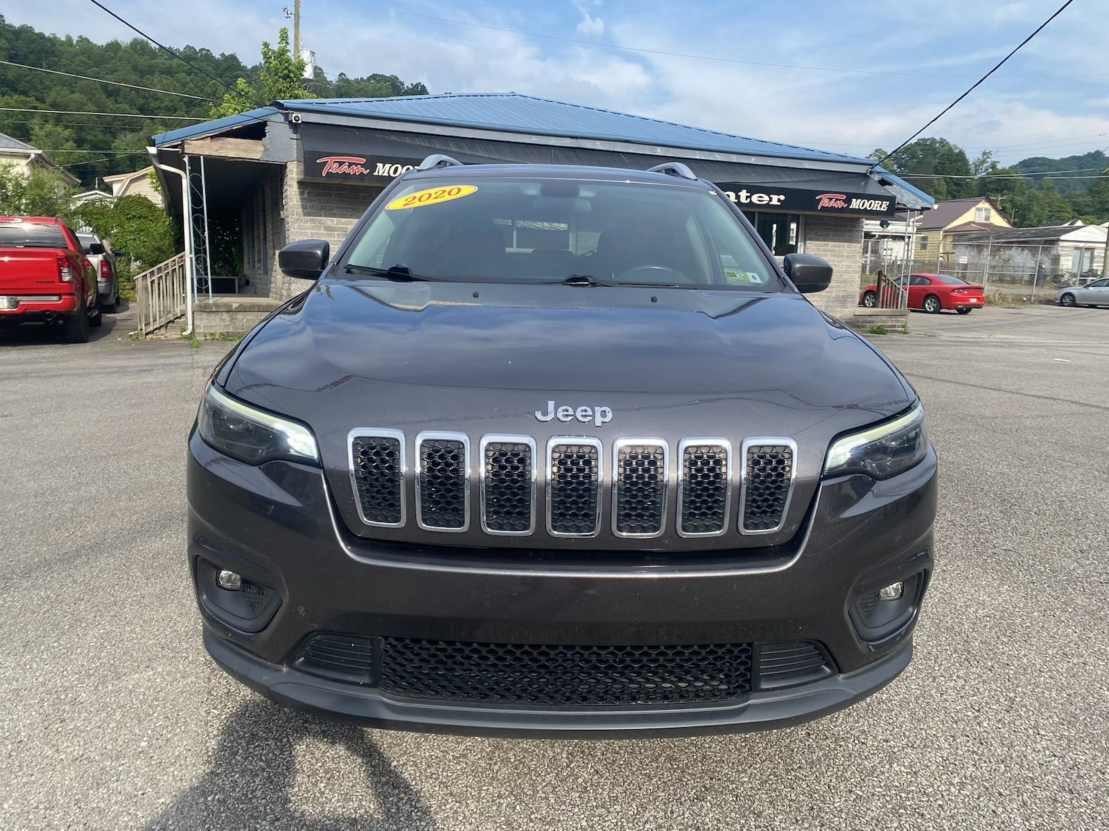 Used 2020 Jeep Cherokee Latitude Plus with VIN 1C4PJMLB6LD539414 for sale in Williamson, WV