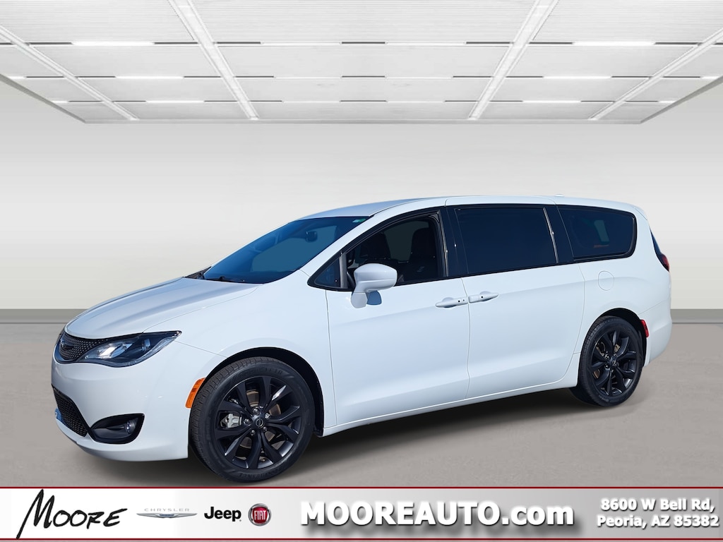 Used 2019 Chrysler Pacifica Touring Plus Van Passenger Van