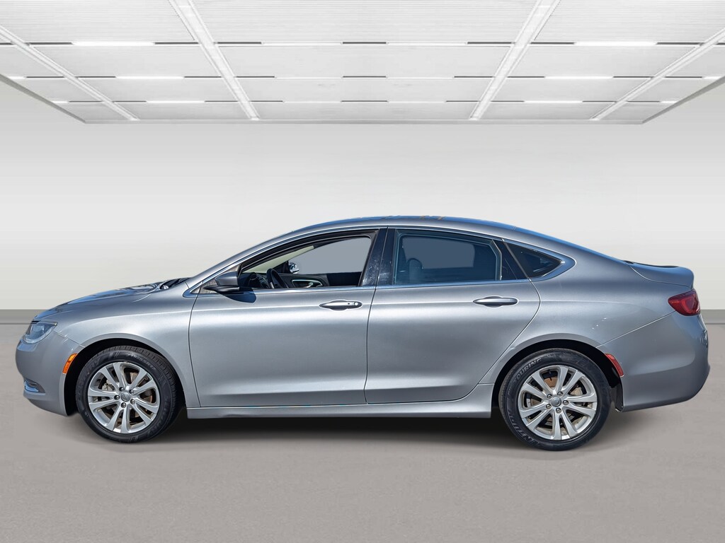 Used 2015 Chrysler 200 Limited Sedan